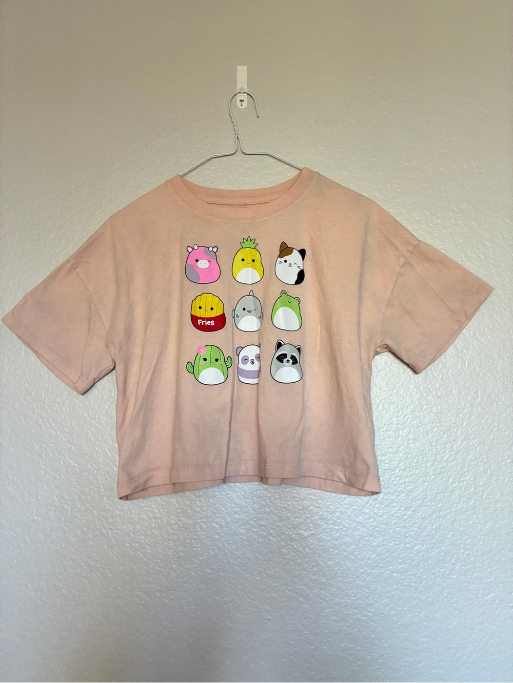 Uniqlo Kids Peach Squishmallow Graphic T-Shirt Girls Size XXL 14-16 Cute
